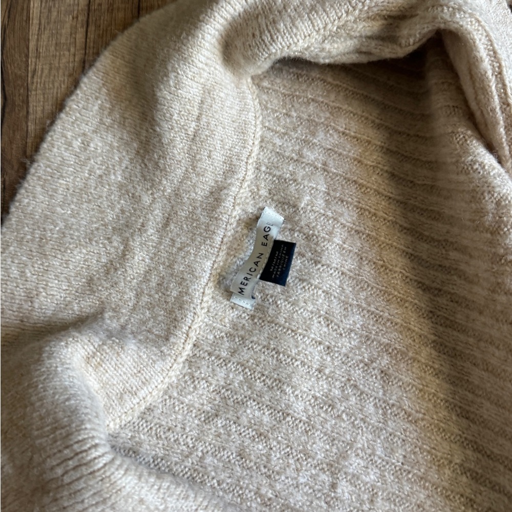 Cream Sweater - Picture 4 of 6